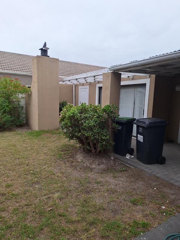 3 Bedroom Property for Sale in Plattekloof Glen Western Cape